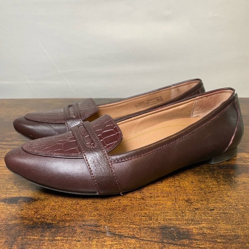 Vionic Savannah Flat Loafer Casual Shoes‎ WOMENS 7 Burgundy Wine Leather $120